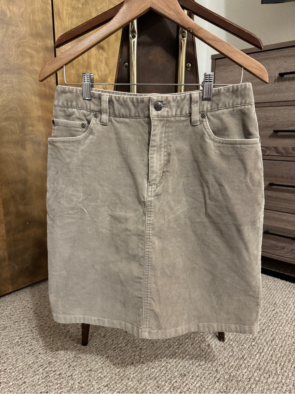LL Bean Corduroy Skirt in Taupe
